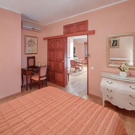 Bed & Breakfast Orhideja By Aloumon Turizam 3*